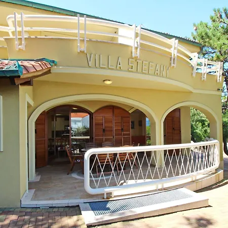 In Mit Eigener Terrasse By Interhome Appartamento *