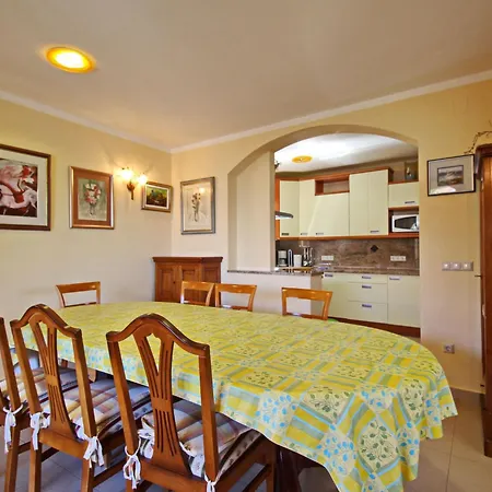 In Mit Eigener Terrasse By Interhome *