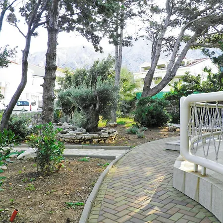 In Mit Eigener Terrasse By Interhome Apartment
