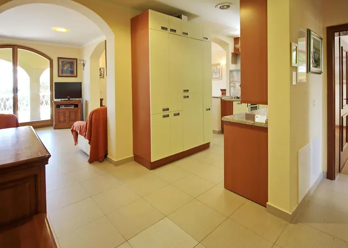 In Mit Eigener Terrasse By Interhome Apartmán
