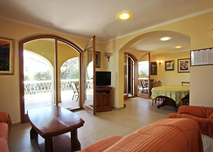 In Mit Eigener Terrasse By Interhome