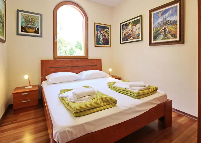 In Mit Eigener Terrasse By Interhome * Baška